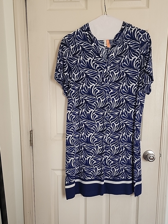 H&M Dresses & Skirts - H&M Women’s Navy and White Tunic- Slip Dress